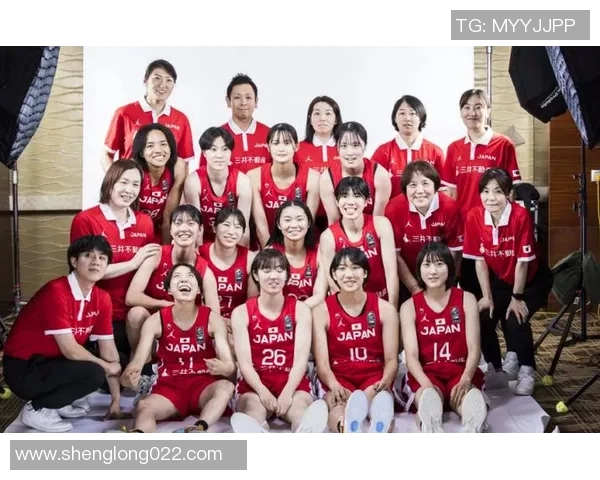 日本U18青年队对决澳大利亚U18球队精彩赛事回顾与分析