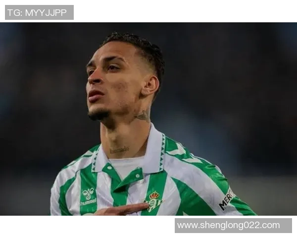 心态失衡？安东尼补时倒钩爆头对手！染红缺战德比，贝蒂斯欲申述